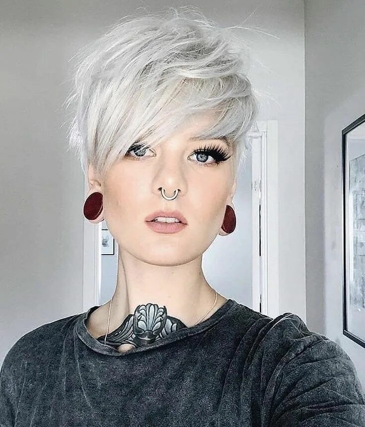 Прически 2023 женские короткие волосы Short Hair and Pixies on Instagram: "From @katrinberndt" Short hair haircuts, Pi