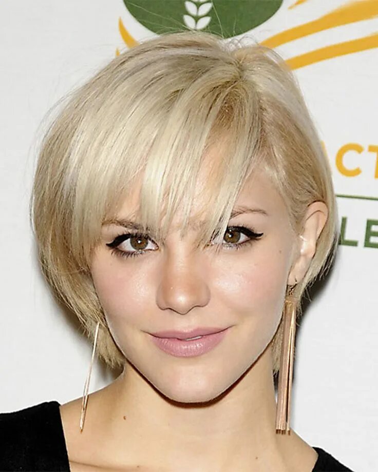 Прически 2024 на тонкие волосы frisurentrends.net Haircuts for fine hair, Very short haircuts, Short layered ha