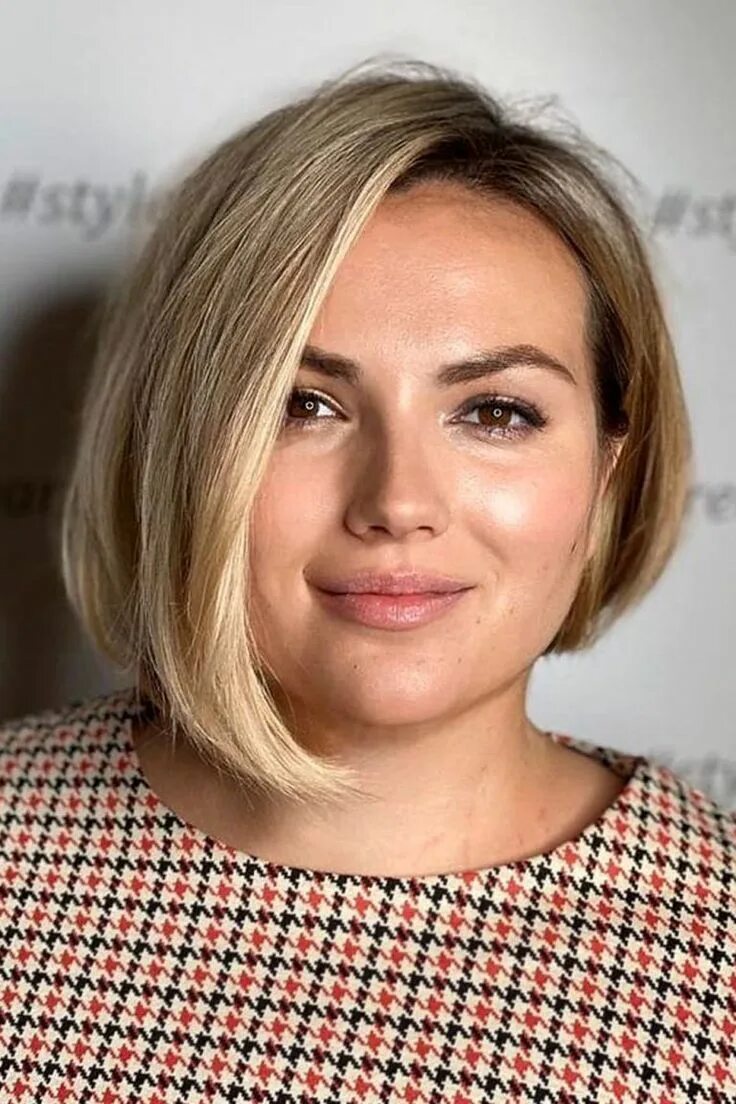 Прически 2024 женские тренды на круглое лицо 55 Best Short Hairstyles for Round Faces Short hair styles for round faces, Bob 