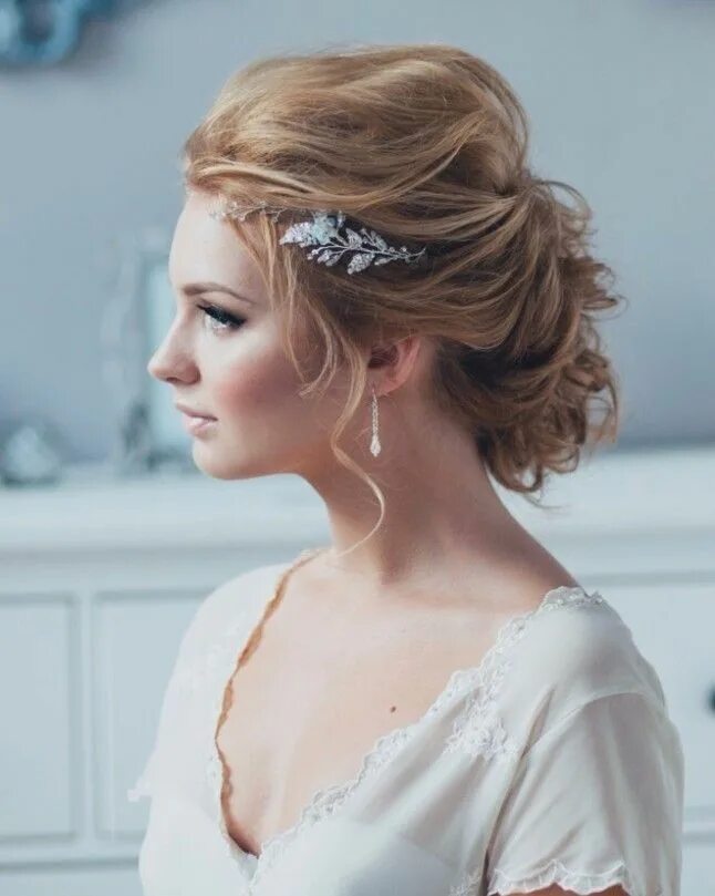 Прически 24 Pendientes de novia: *Discretos o atrevidos? Wedding hairstyles, Wedding hair an