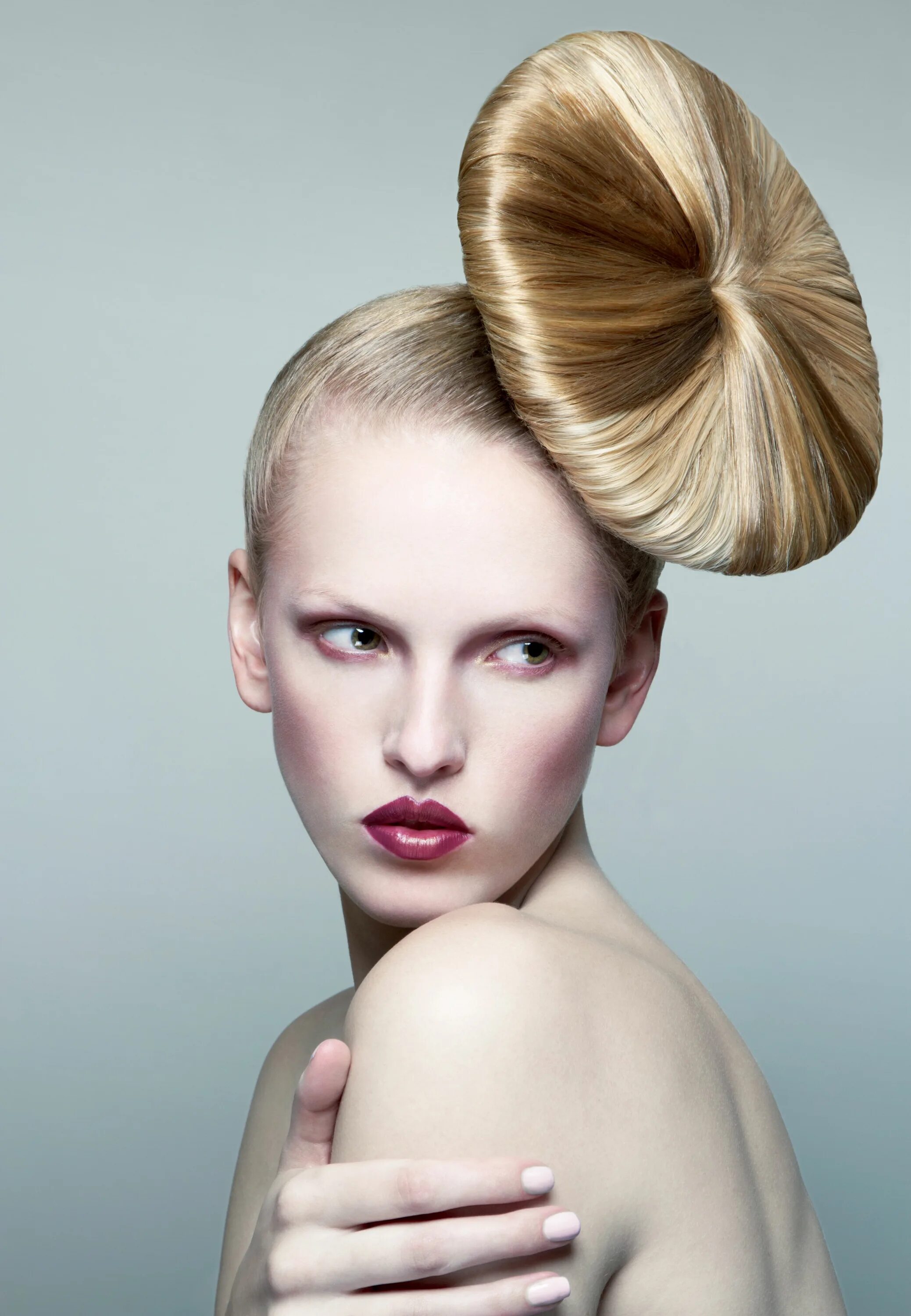 Прически 35 фото Life is too short to have boring hair! Couture hairstyles, Avant garde hair, Hig