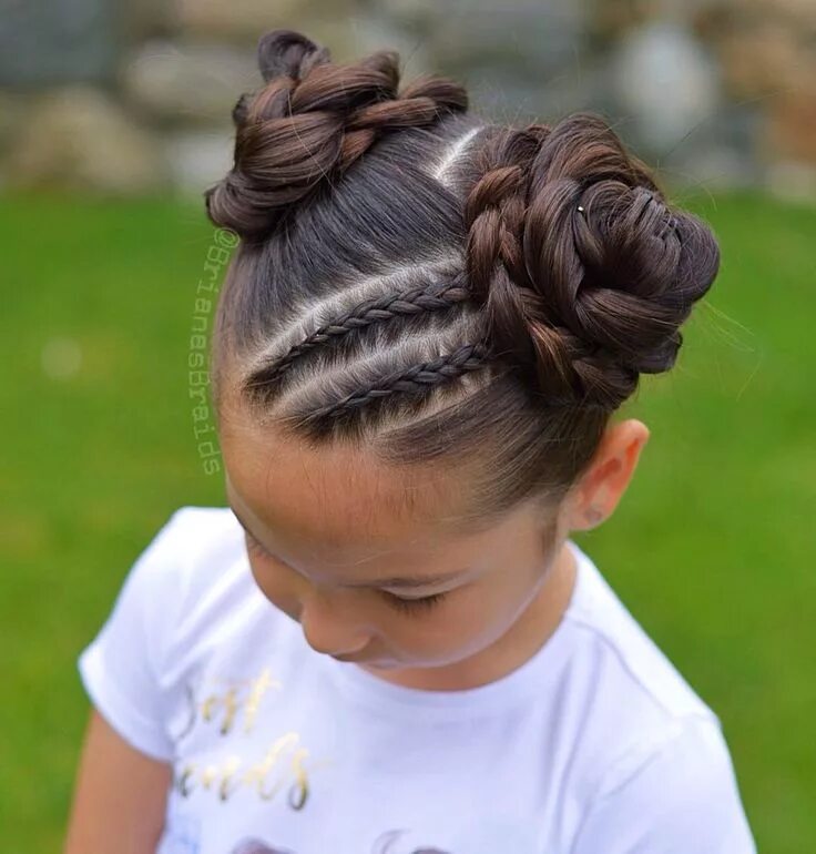 Прически 5 6 лет Image may contain: one or more people, outdoor and closeup Kids hairstyles, Kids