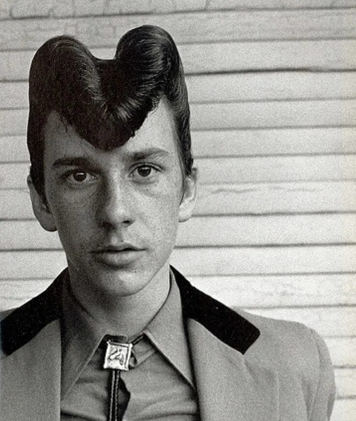 Прически 50 годов фото мужские Rockabilly hair Rockabilly hair, Retro hairstyles, Teddy boys