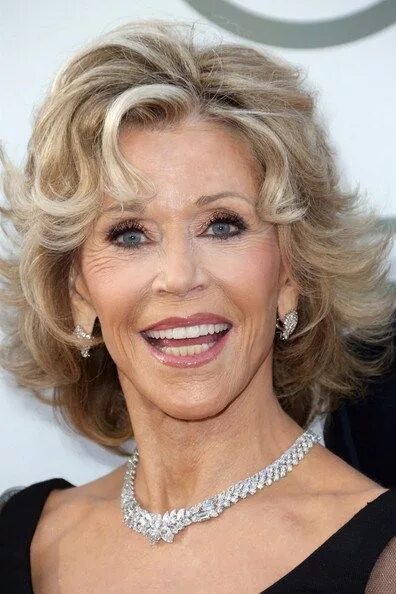 Прически 50 женские на средние 30 Best Jane Fonda Hairstyles