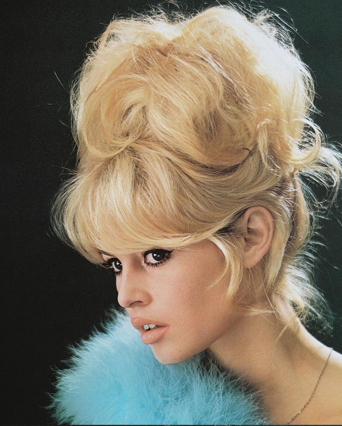 Прически 60 х годов фото Mary Greenwell's Masterclass: Brigitte Bardot