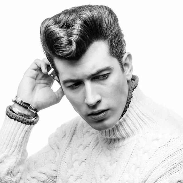 Прически 60 х годов мужские Jelly roll Roll hairstyle, Greaser hair, Mens hairstyles