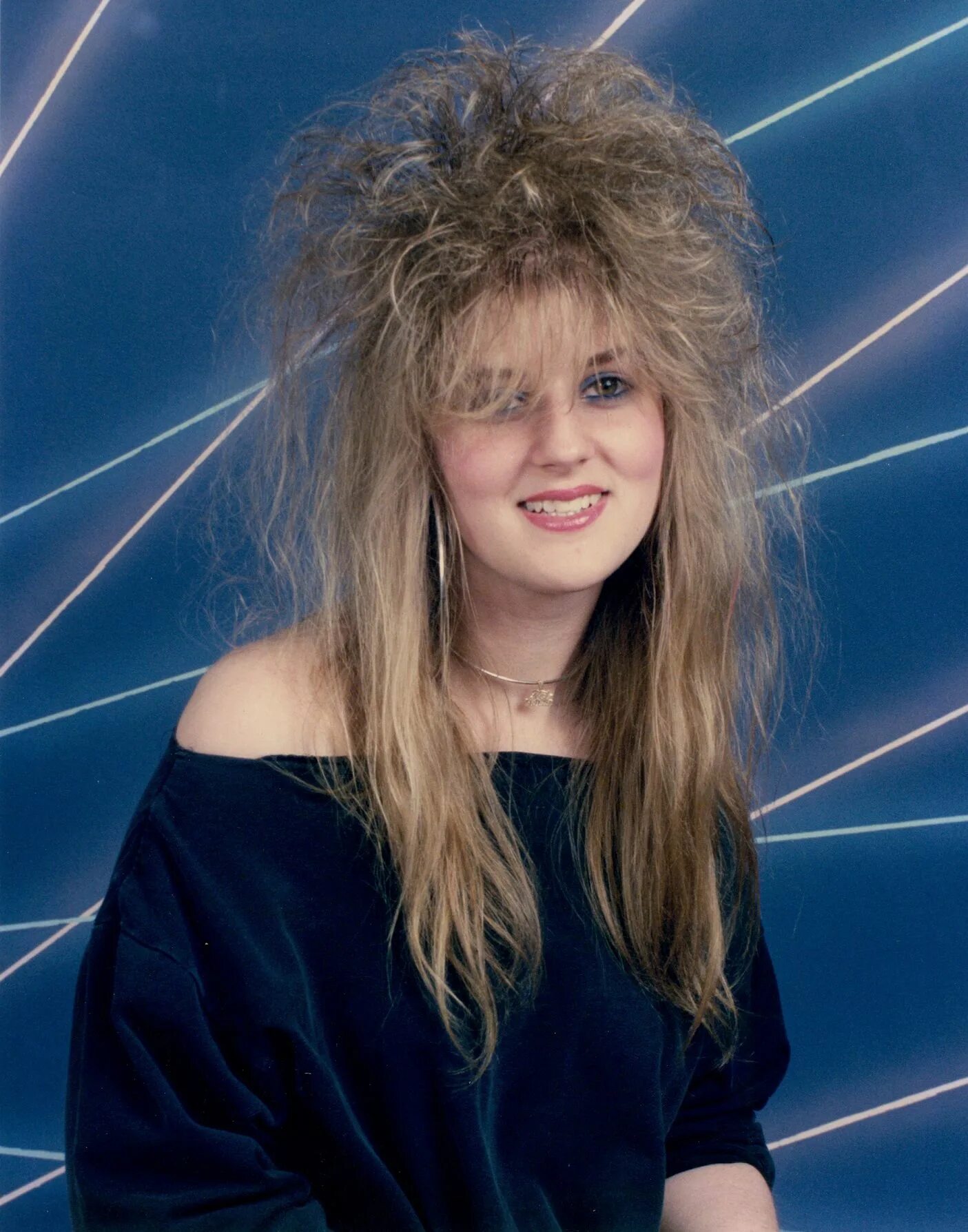 Прически 80 годов женские Funny 80s Pictures Awkward Photos from the Eighties 80s big hair, Big hair, Hair