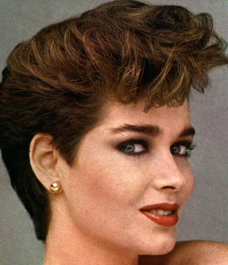 Прически 80 короткие Periodicult 1980-1989 80s short hair, Short hair styles, 80's hairstyle