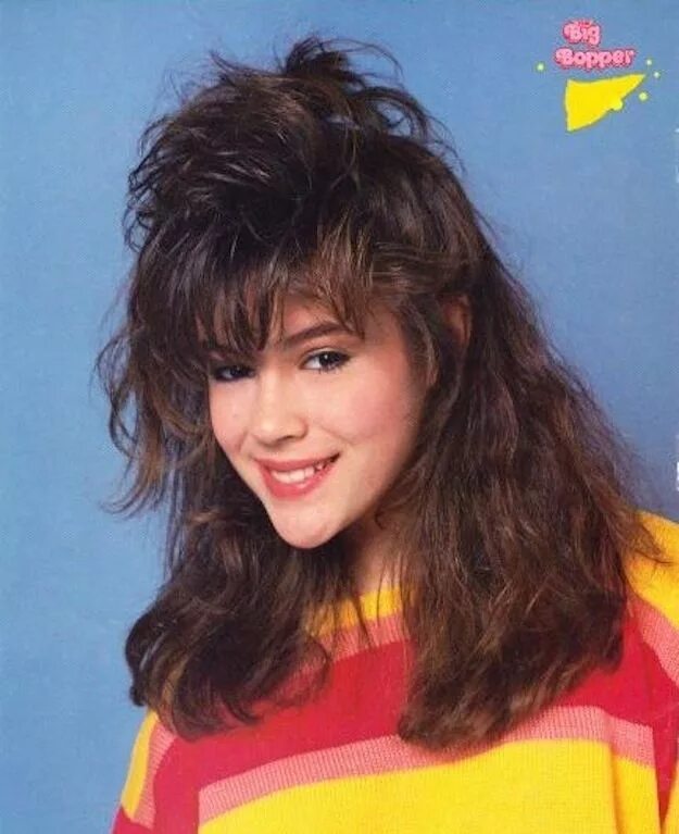 Прически 90 х длинные волосы Alyssa Milano: Champion Of '90s Style Teased hair, Alyssa milano hair, 80s hair