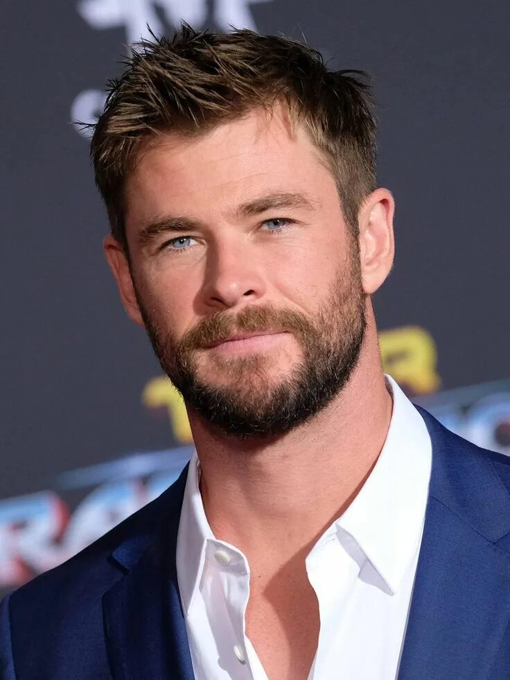 Прически актеров The most stylish Hollywood beards of all time Chris hemsworth thor, Chris hemswo