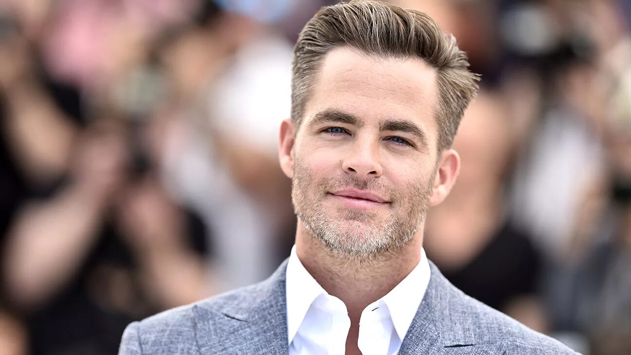 Прически актеров Chris Pine on Style, Grooming and His New Country-Western Vibe: "Anything That M