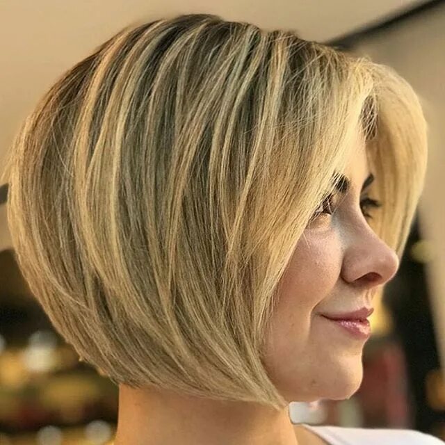 Прически боб каре после 40 Pin by Achilles2073 on Frisuren Hair cuts, Short hair cuts, Bob haircut for fine