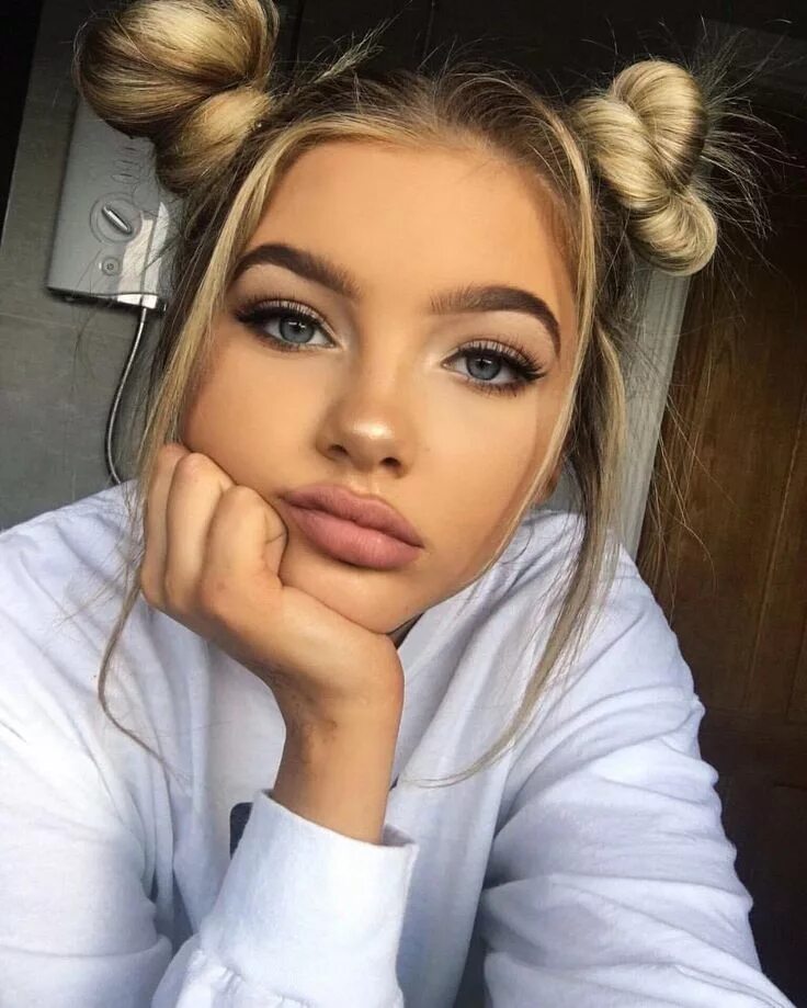 Прически девушкам 16 лет See this Instagram photo by @sophia_mitch * 80.1k likes Cool hairstyles, Hair st