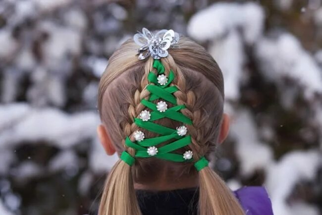 Прически для девочек на новый год 10 Crazy Christmas Hairstyles With Decorated Ornaments You Should Try Wacky hair