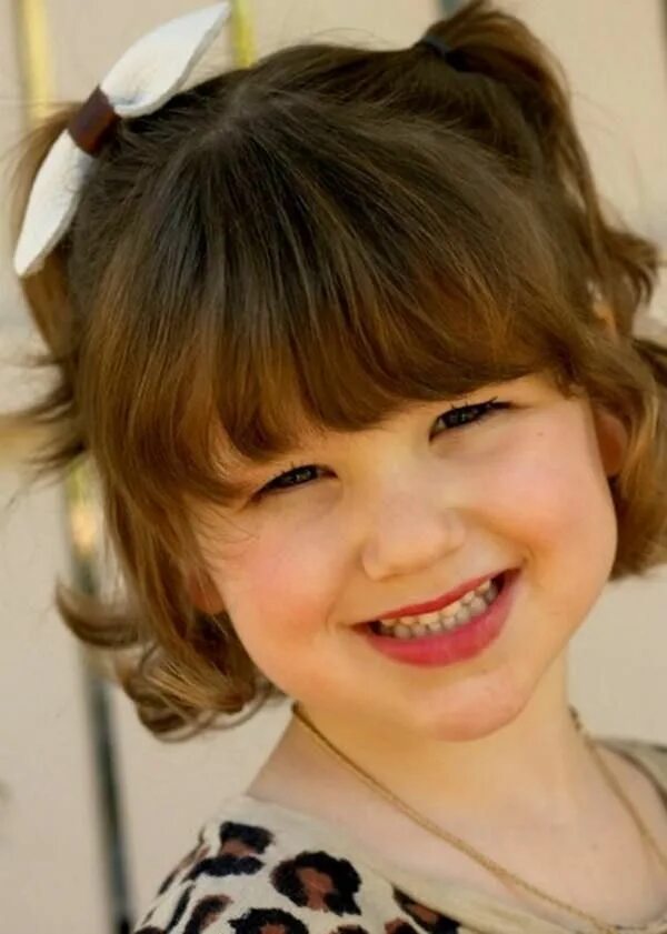 Прически для девочек с короткой челкой 93 Sweet Toddler Hairstyles For Boys and Girls Girl haircuts, Little girl haircu