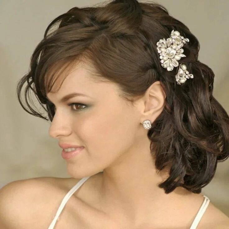 Прически для коротких волос 4 vypusknyye pricheski (35) Wedding hairstyles for medium hair, Mother of the brid