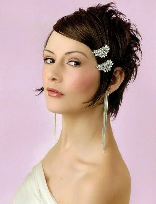 Прически для коротких волос 4 40 Irresistible Hairstyles for Brides and Bridesmaids Short wedding hair, Pixie 