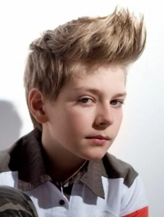 Прически для мальчиков 14 длинные Pin on Boys summer hair Kids hairstyles boys, Boy hairstyles, Cool boys haircuts