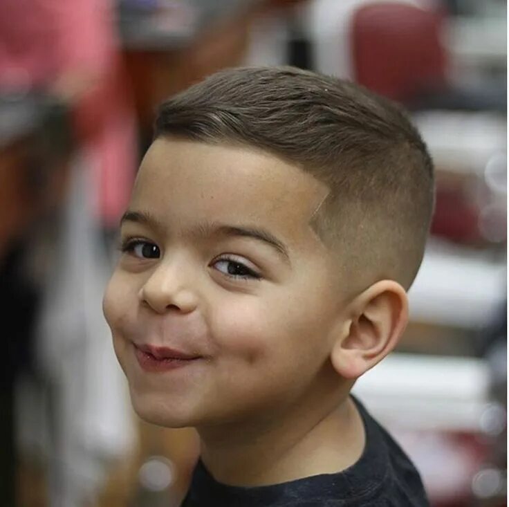 Прически для мальчиков на короткие волосы 2024 10 Hair Cuts and Hairstyles We’re Loving for Guys Baby boy hairstyles, Baby boy 