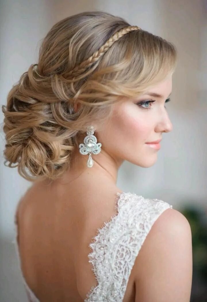 Прически для невесты на средние волосы фото Pin by Jürgen Heinisch on Haare in 2023 Long hair styles, Wedding hairstyles for