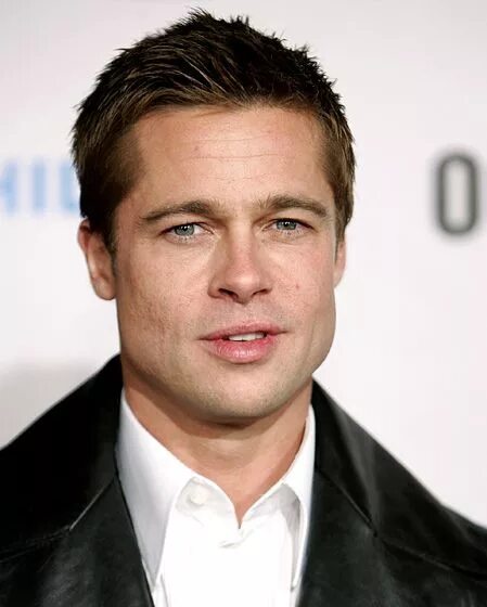 Прически для прямоугольного лица мужские Brad Pitt's Hair Evolution Brad pitt, Brad pitt haircut, Brad pitt hair