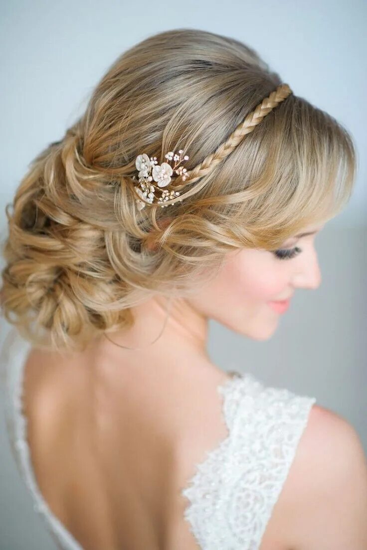 Pin by Barbarian Style on Best hairstyles Short bridal hair, Short wedding hair,