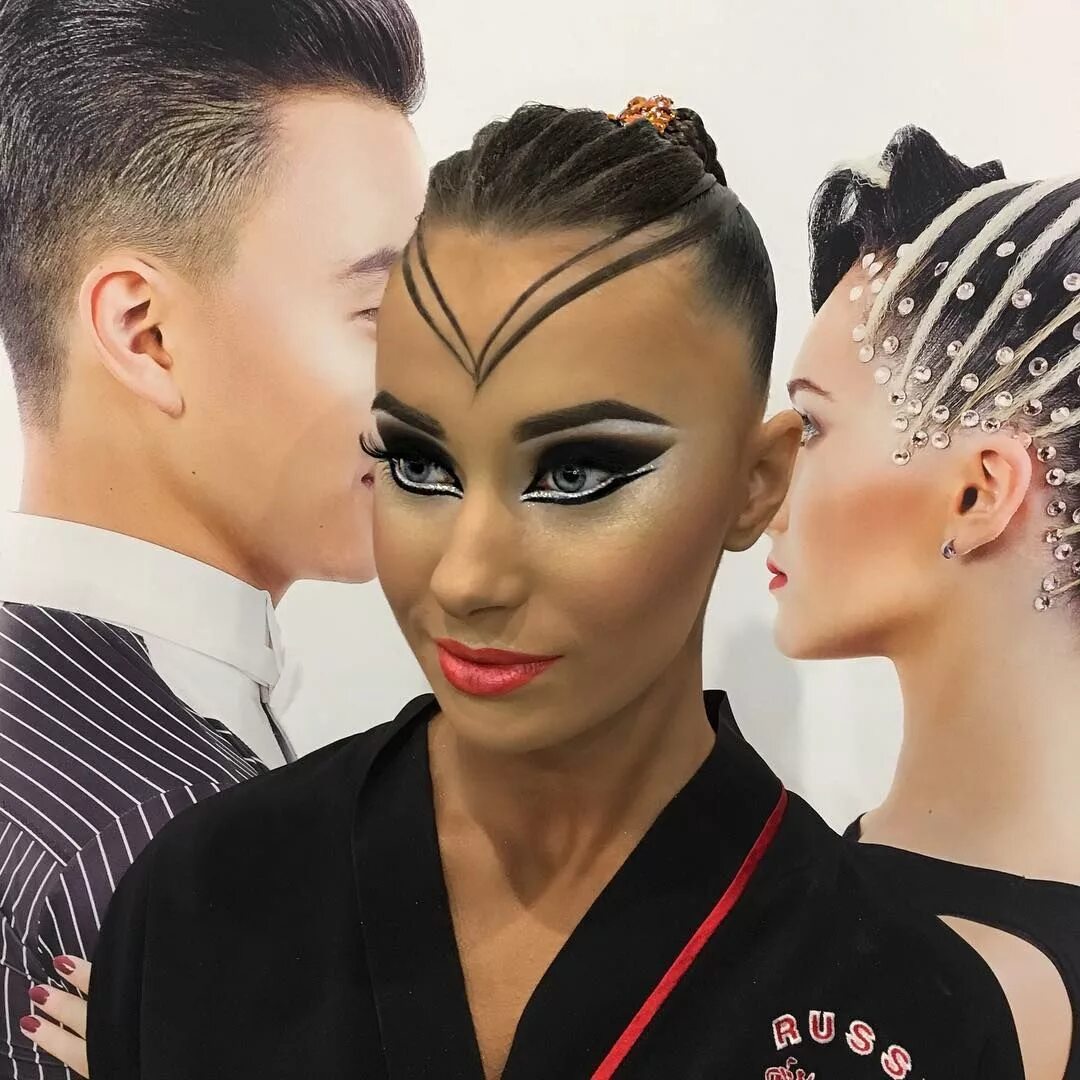 Прически для танцев фото Pin by Mel Harris on Hair styles Dance hairstyles, Competition hair, Ballroom ha