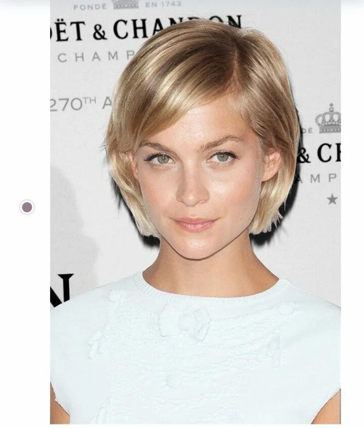 Прически для тонких и редких волос женские Короткая стрижка Short hairstyles fine, Haircuts for fine hair, Short hair style