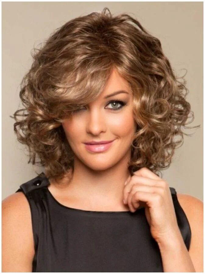 Прически для волнистых волос женские 18 Superlative Medium Curly Hairstyles For Women Frisur langes gesicht, Frisuren