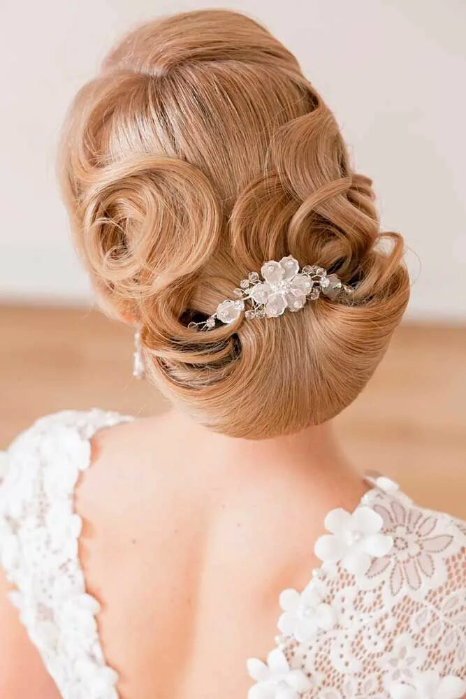 Прически для женщин на свадьбу Wedding Updos 2024 Guide: 50 Looks, Expert Tips & FAQs Bride hairstyles, Trendy 