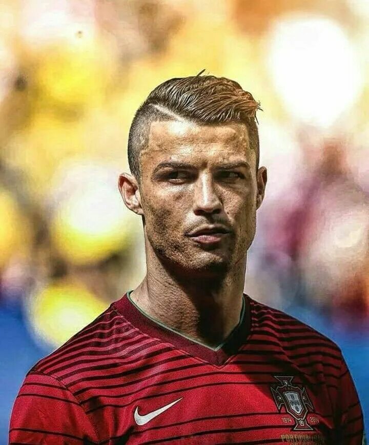 Прически футболистов Pin by Horácio Galvão on Cortr de cabelo masculino Christiano ronaldo, Ronaldo, 