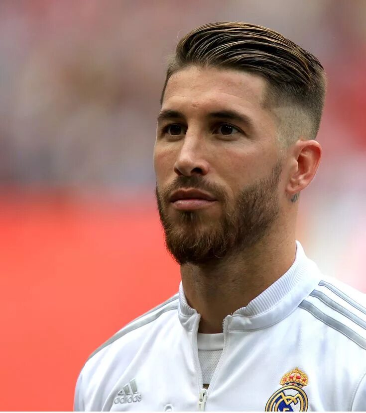 Прически футболистов 2024 модные Pin by Ale on Headers Sergio ramos hairstyle, Ramos haircut, Sergio ramos