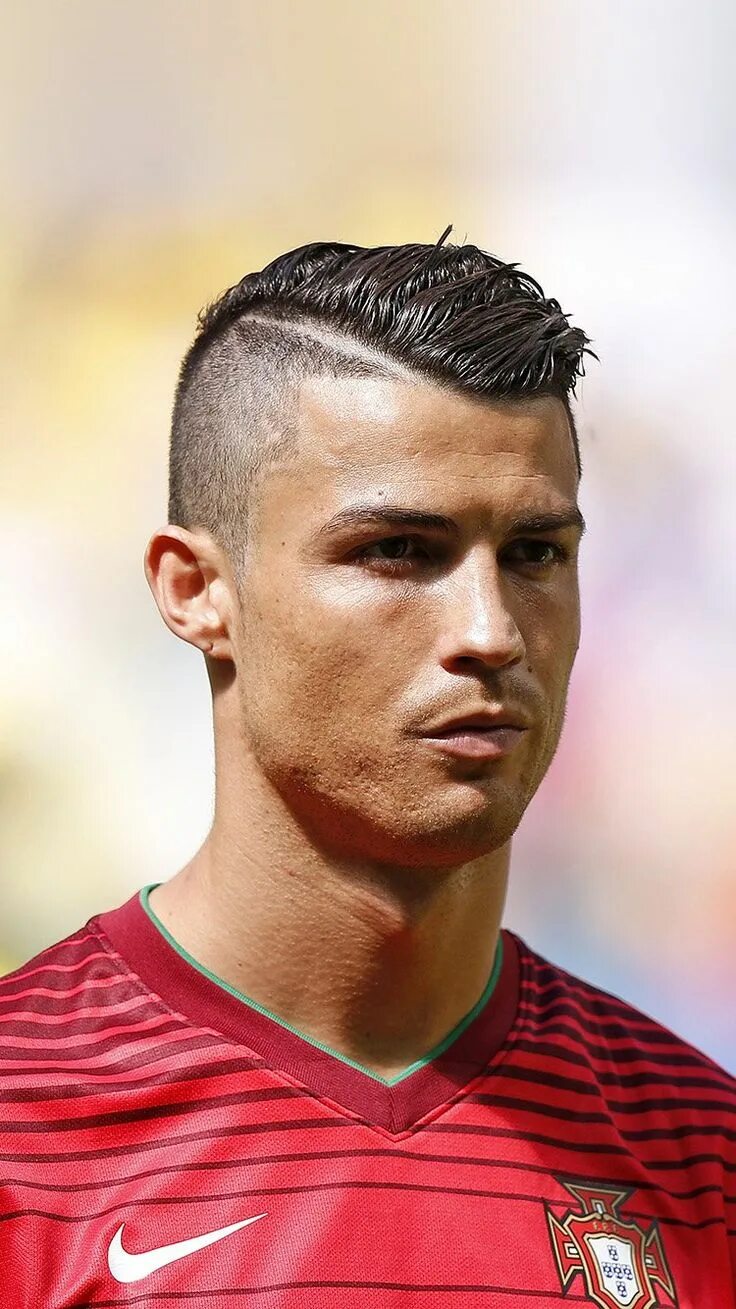 Прически футболистов фото hj36-christiano-ronaldo-sports-soccer-portugal Christiano ronaldo, Ronaldo, Rona