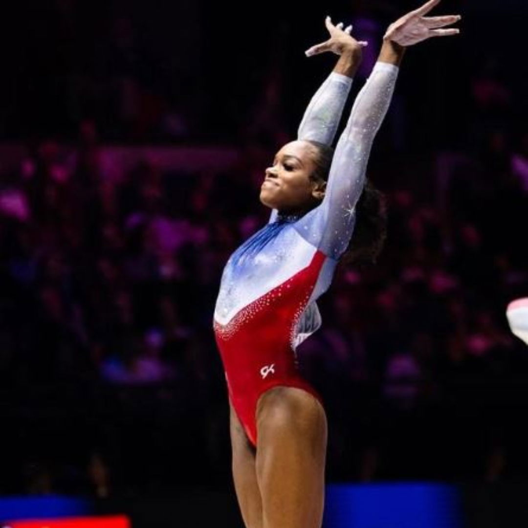 Прически гимнасток 2024 I Thought My Phone Glitched": Handstand Virtuoso Shilese Jones Stuns Fans With I