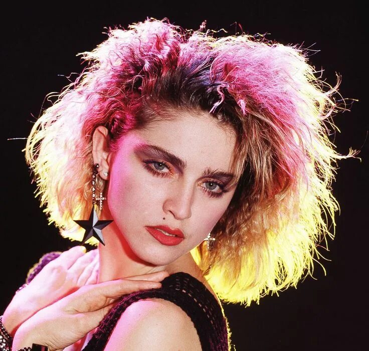 Прически и макияж 80 х годов Pin by redactedvuzatsl on 80'S MAKEUP & BEAUTY Madonna, Madonna hair, Celebritie