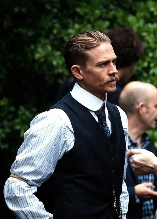 Прически из фильмов мужские Pin by Gigi Schwartz...French Doll on Dudes Charlie hunnam, Handsome men, Hair a