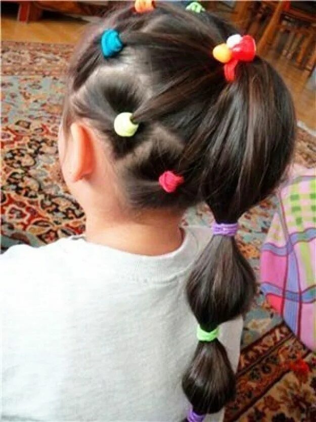 Прически из хвостиков для девочек 11 Simple Easy Little Girl Hairstyles Easy little girl hairstyles, Girl hairstyl