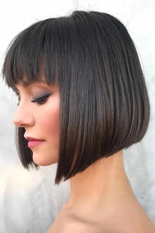 3 Hair Trends That Are Huge In L.A. Right Now French haircut, Short bob hairstyl