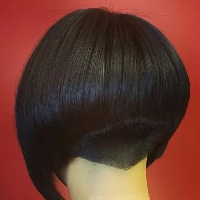 Прически каре на ножке фото с челкой Dark Brown Bob with Clippered Nape Stacked bob hairstyles, Bob hairstyles, Messy