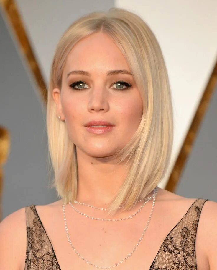 Прически каре тонкие волосы Pin by Kate Haley on Hair Stuff Jennifer lawrence hair, Oscar hairstyles, Hair c