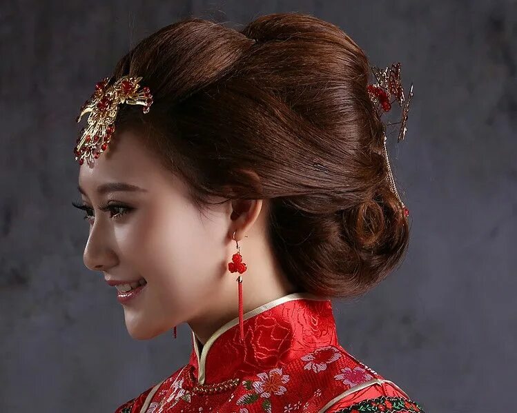 Прически китая Chinese Wedding Hair Accessory Bridal Heirpain Wedding hair accessories, Wedding