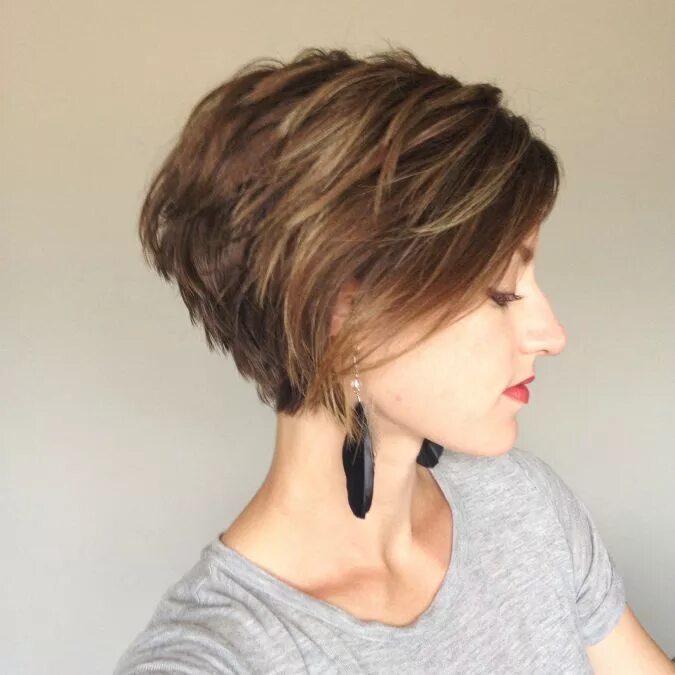 Прически короткая стрижка боб The Long Pixie Short hair cuts, Girl haircuts, Short hair styles