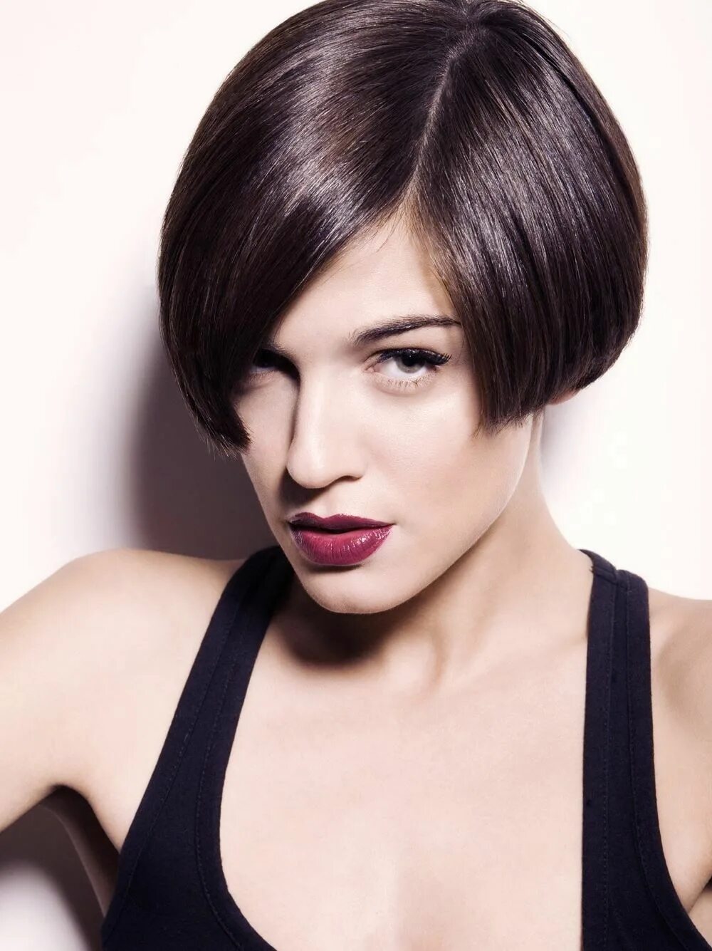 Прически короткие без челки для женщин Pin on Beautiful Bobs