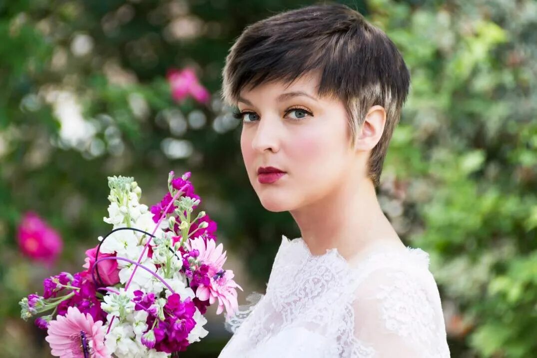 Прически короткие девушки на свадьбу Short Pixie Wedding Hairstyles - Short Pixie 2018 Short wedding hair, Pixie wedd