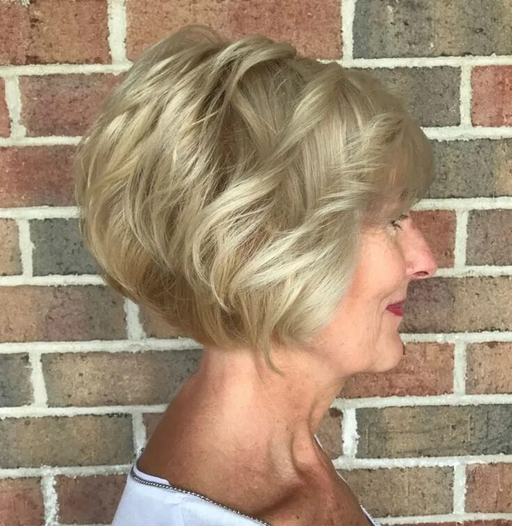 Прически короткие каре 50 лет 60 Best Hairstyles and Haircuts for Women Over 60 to Suit any Taste Cortes de pe