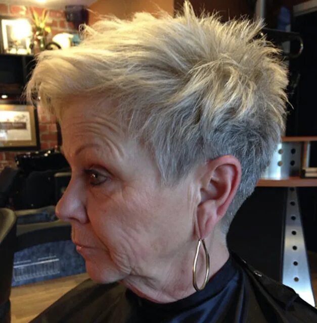 Прически короткие пожилым pixie haircuts for older women Short hair older women, Thick hair styles, Best s