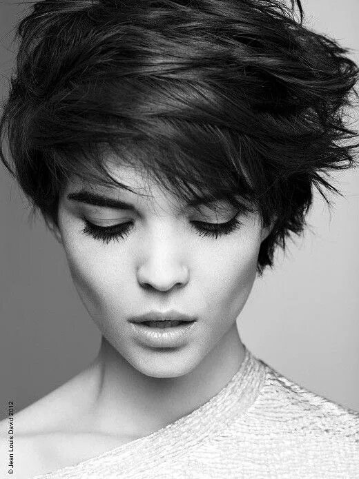 Прически короткие волосы девушки фото 10+ Short Hairstyles with Bangs for 2024 - PoP Haircuts Short hairstyles for thi