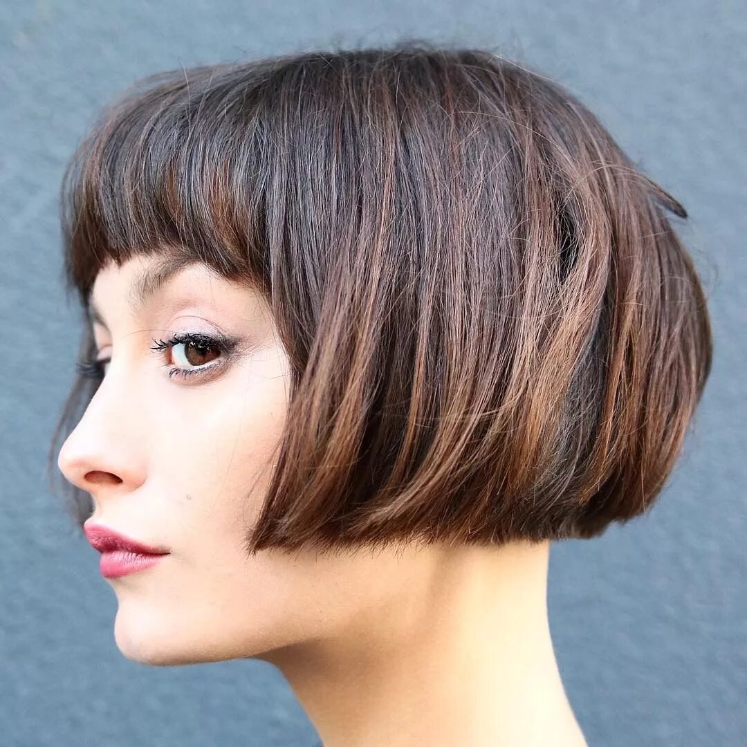 Прически короткое каре фото 40 Most Flattering Bob Hairstyles for Round Faces 2024 - Hairstyles Weekly Kapse