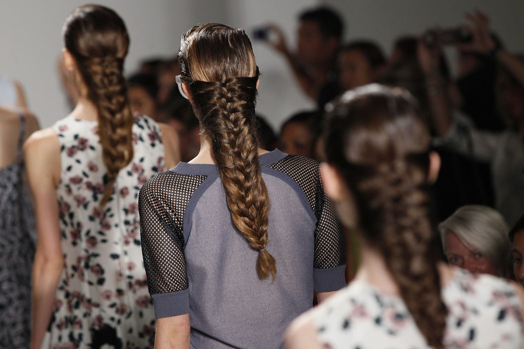 Прически лета 2015 NYFW Beauty: Braids Go From Red Carpet Look to Runway Trend - The Hollywood Repo