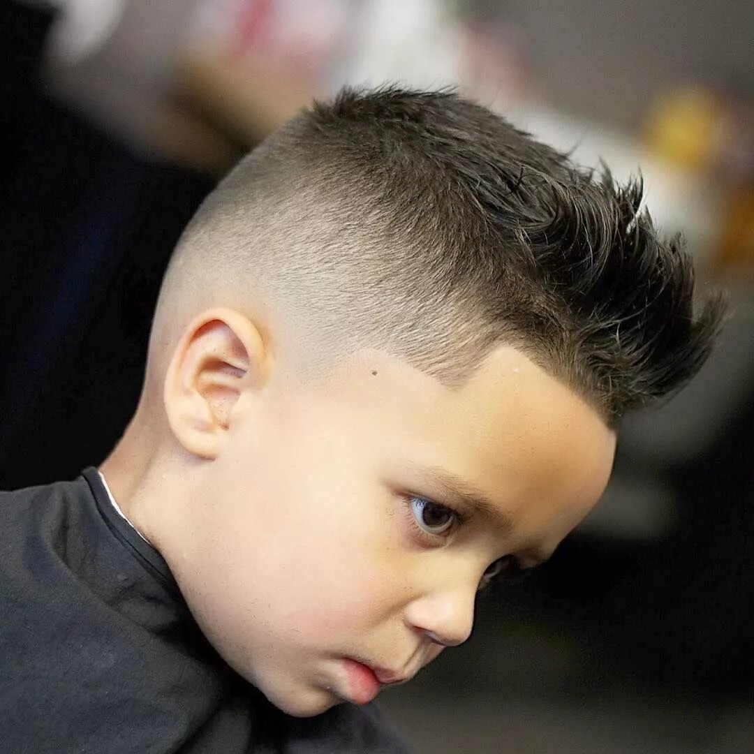 Прически мальчикам 10 короткие Mohawk With Line Up haircuts for boy Boy haircuts short, Cool boys haircuts, Boy